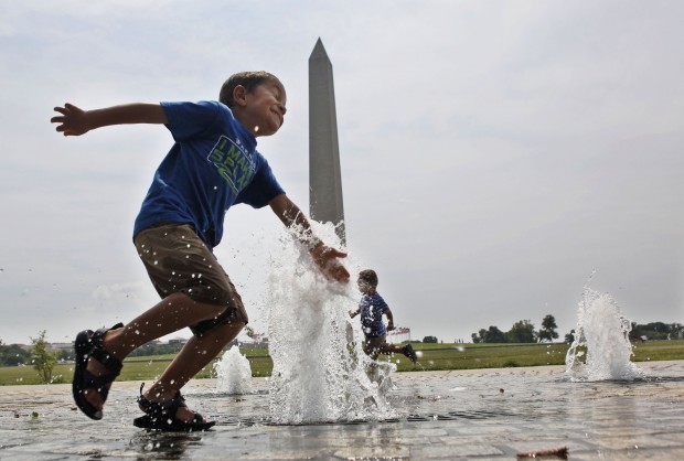heat-advisory-hot-weather_ap-images
