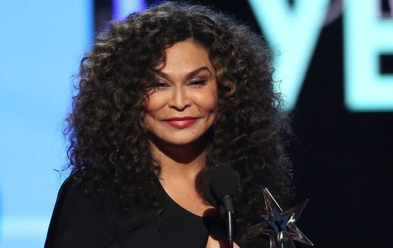 Beyonce’s Mom, Tina Knowles-Lawson , Gets Robbed Of $1M In Cash & Jewelry