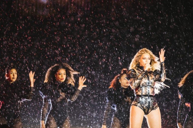 Beyonce’s Dad Claims Career Benefited From Her Lighter Skin And Kelly Rowland’s Suffered