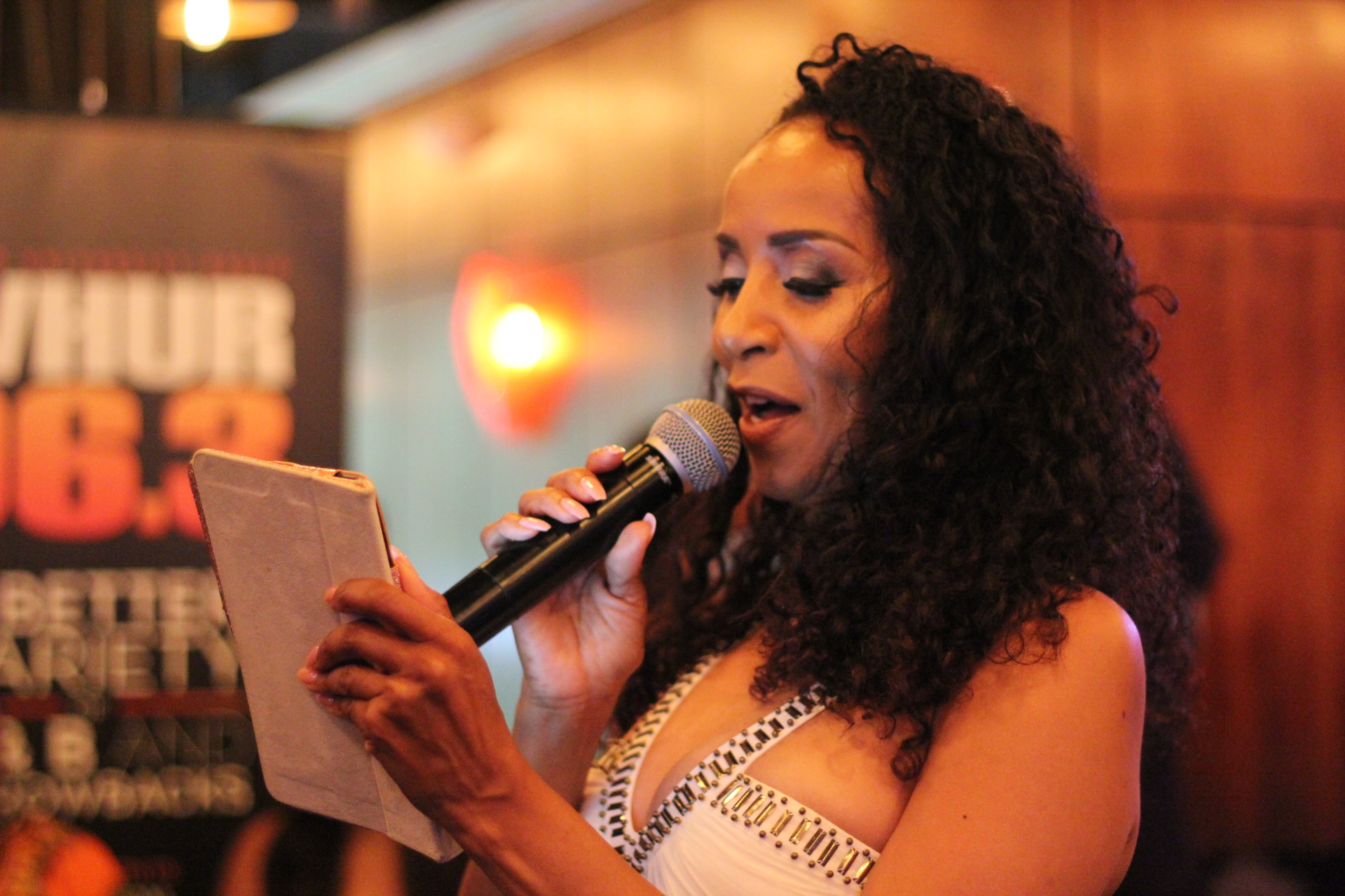 Pillowtalk Singles Mingle event_WHUR 54