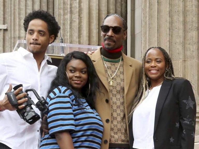 Snoop Dogg Honored with a Star on the Hollywood Walk of Fame_AP Images 2