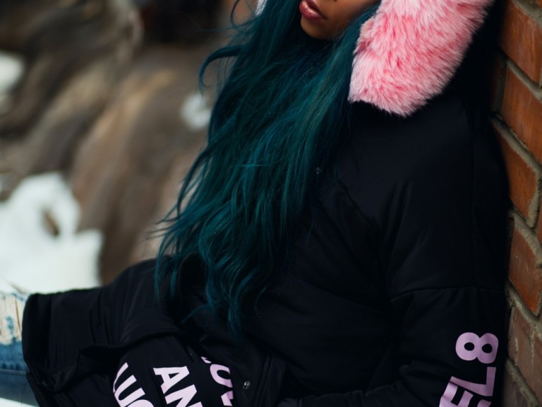 adult-cold-fashion-905241