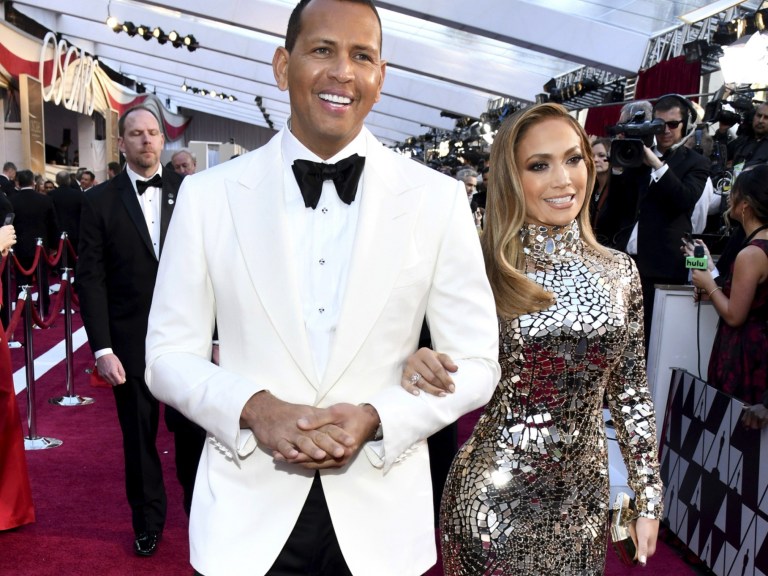 Alex Rodriguez and Jennifer Lopez JLo_AP Images