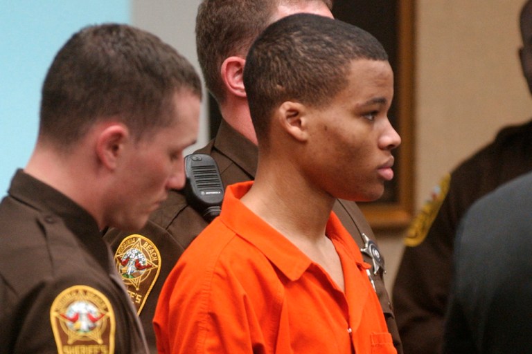 Convicted DC Sniper Requests New Sentencing