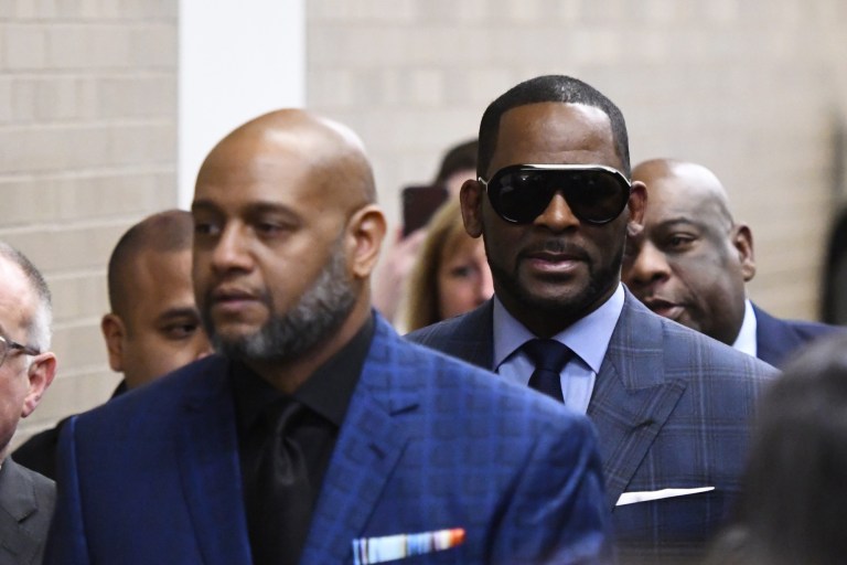 Cameras in Courtroom for R. Kelly Trial