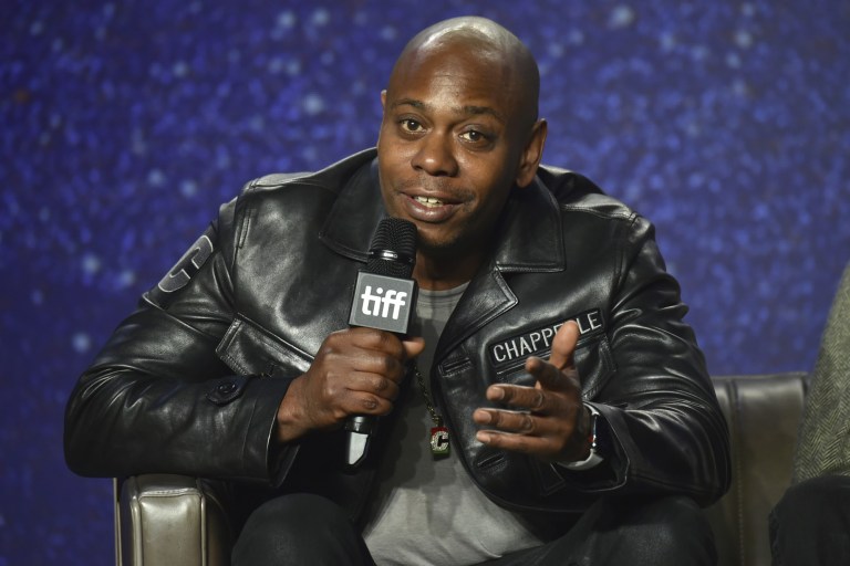 Dave Chappelle Hosts Concert To Honor Ohio Shooting Victims