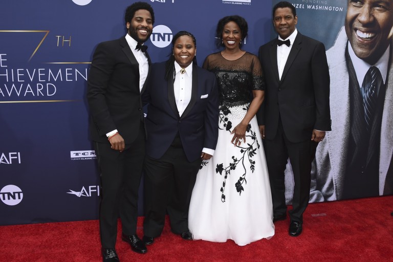 Julia Roberts, Spike Lee Toast Denzel Washington At Event