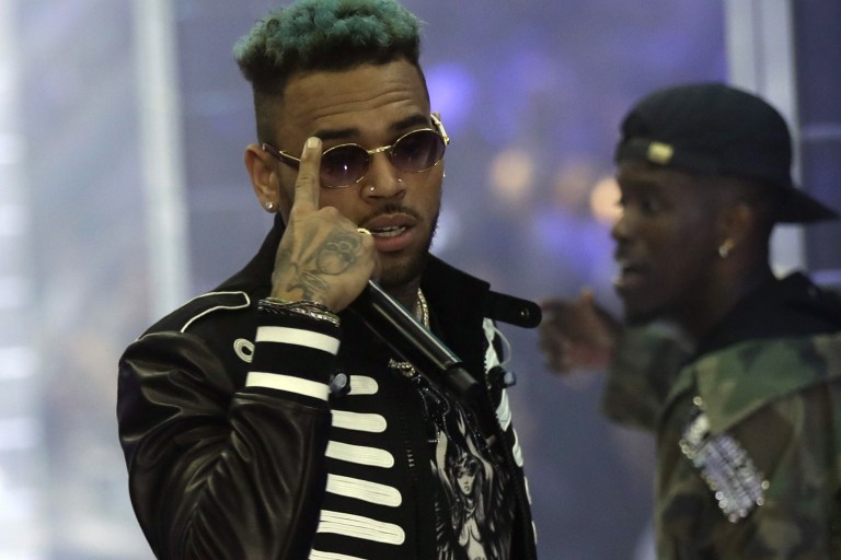 No Gang Ties: Chris Brown Sets Dress Code for Upcoming Tour