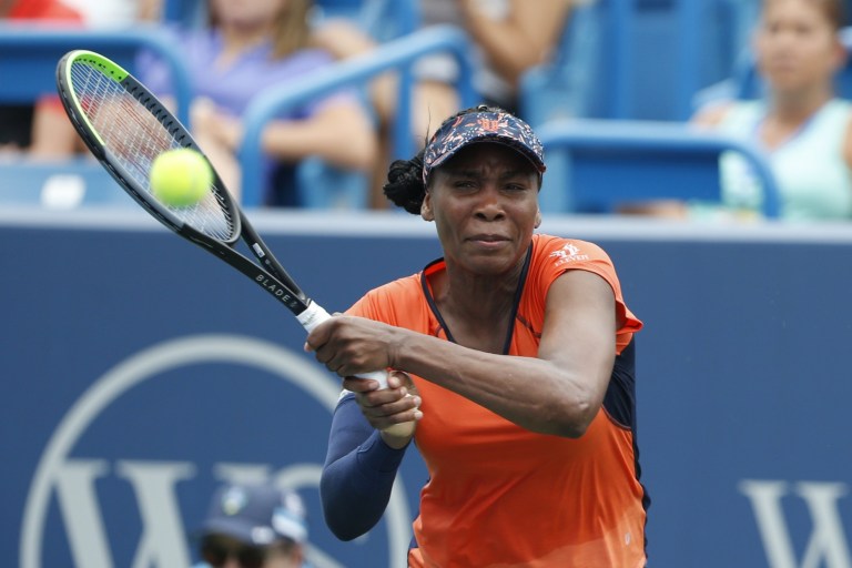 Venus Williams Upsets Bertens In Ohio; Serena Withdraws