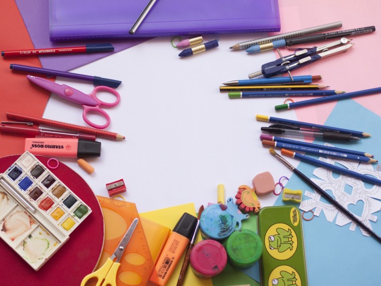 art-color-colourfulschool supplies_pexels