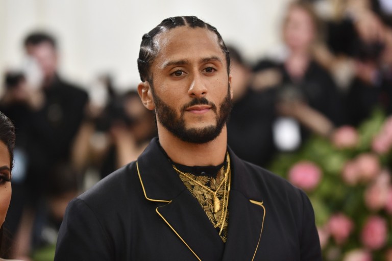 Colin Kaepernick Invited To Private Workout For NFL Teams 