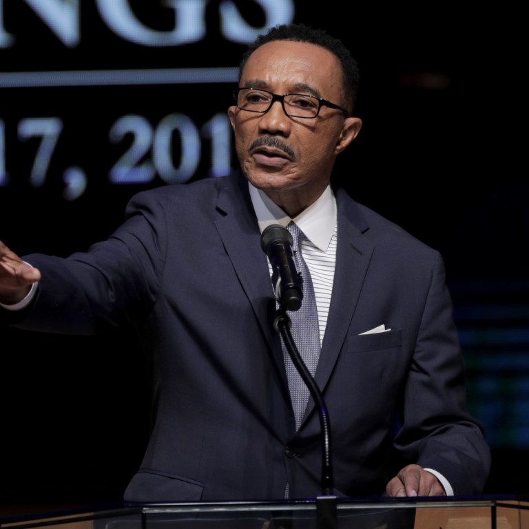 Mfume Sworn-in as New Maryland Congressman