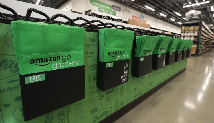 Amazon cashier-less grocery store_Ap Images 5