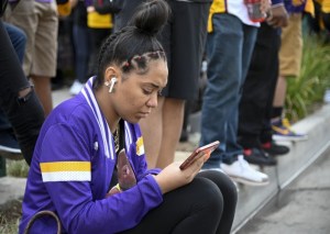 Kobe Bryant Memorial_APImages 3