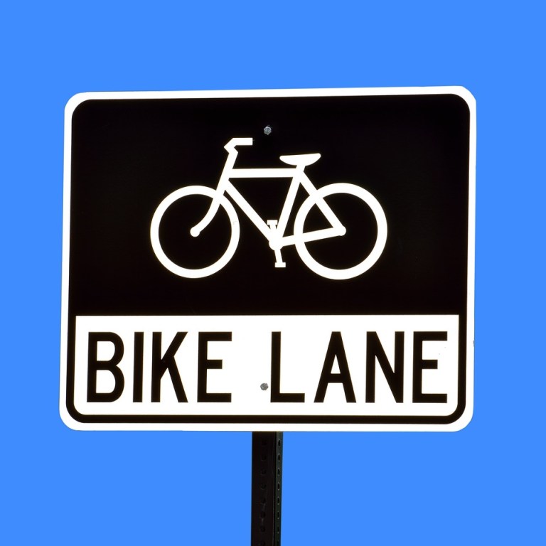 DC Drivers Could Face Fine For Blocking Bike Lanes