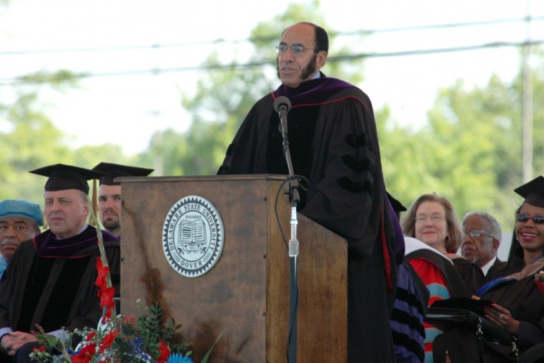 Earl Graves, Sr. Dies of Alzheimer’s