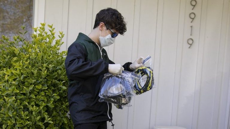 DC’s High School ‘Makers’ Fire Up 3D Printers To Create PPE