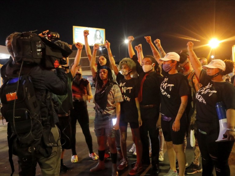 protestors in minneapolis -AP