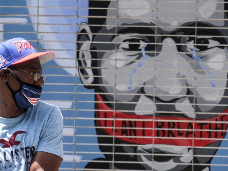 George Floyd mural_Ap images