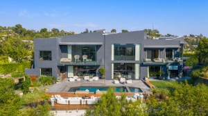 John Legend Chrissy Teigen Beverly Hills home_Anthony Barcelo, Courtesy of Douglas Elliman 24