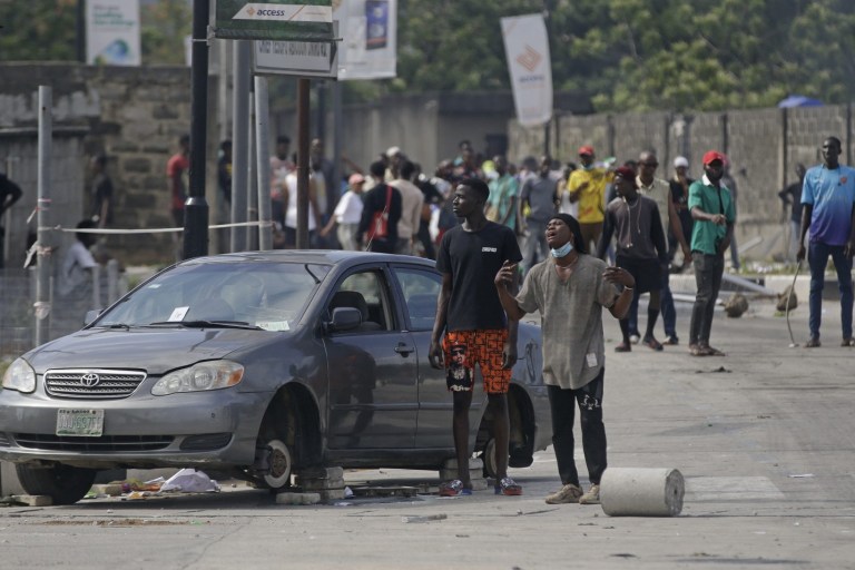 Nigeria Protesters Break Curfew Amid Gunfire, Chaos In Lagos