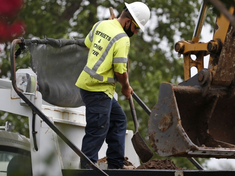 TULSA MASSACRE GRAVES_APIMAGES