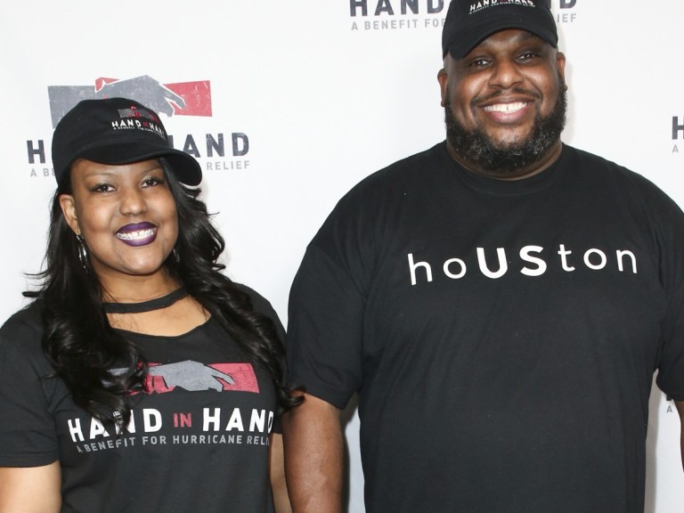 AP_John Gray and Wife