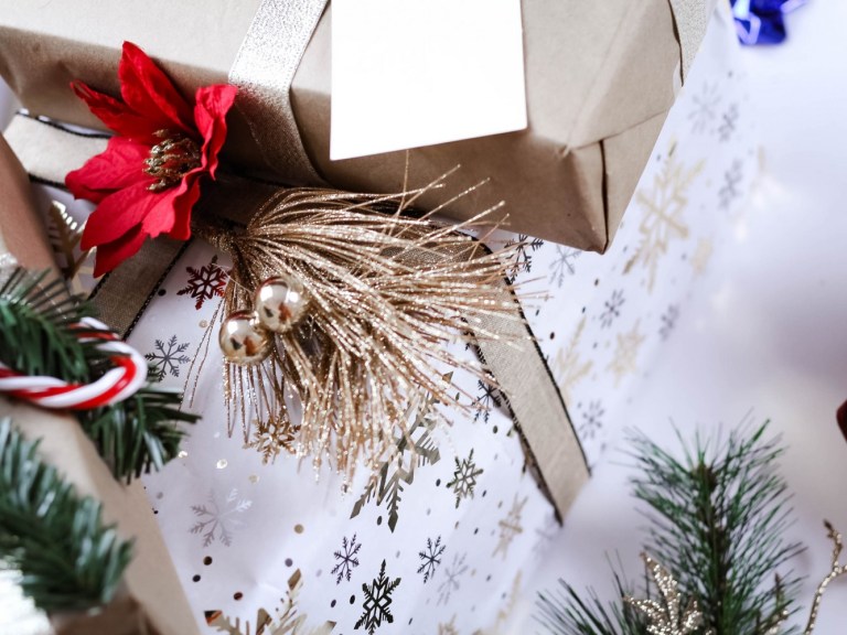 createherstock-christmas gift wrapping paper