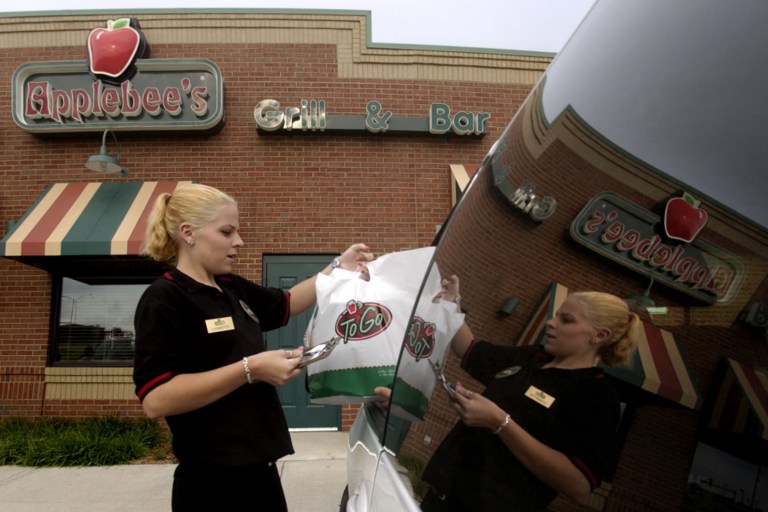 Applebee’s Brings Back $5 Cocktails and $1 Shrimp