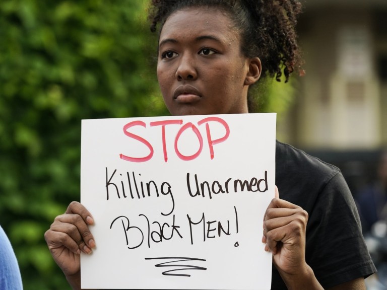 ANDREWBROWN1_APIMAGES