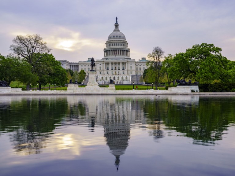 APTOPIX_Biden_100_Days_Congress_AP Images
