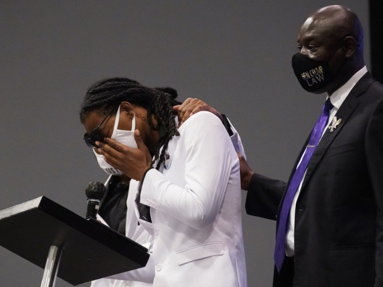 ANDREWBROWNFUN1_APIMAGES