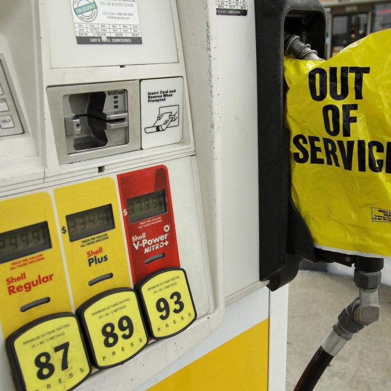 Gas Stations Running Out as Panicked Drivers Fill-Up