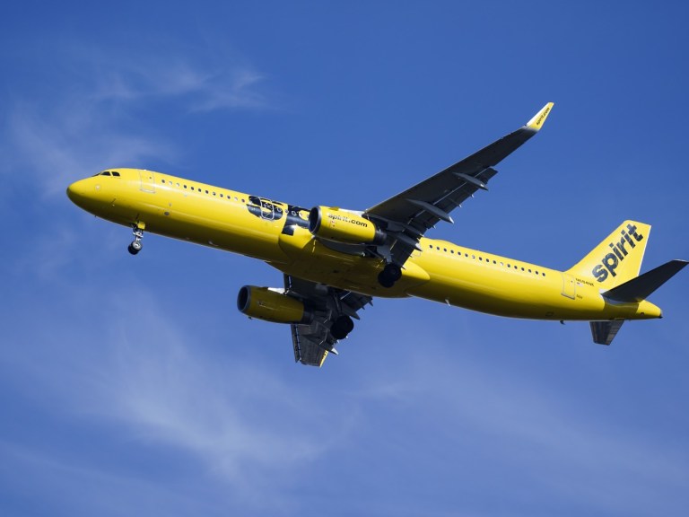 SPIRIT AIRLINES1_APIMAGES