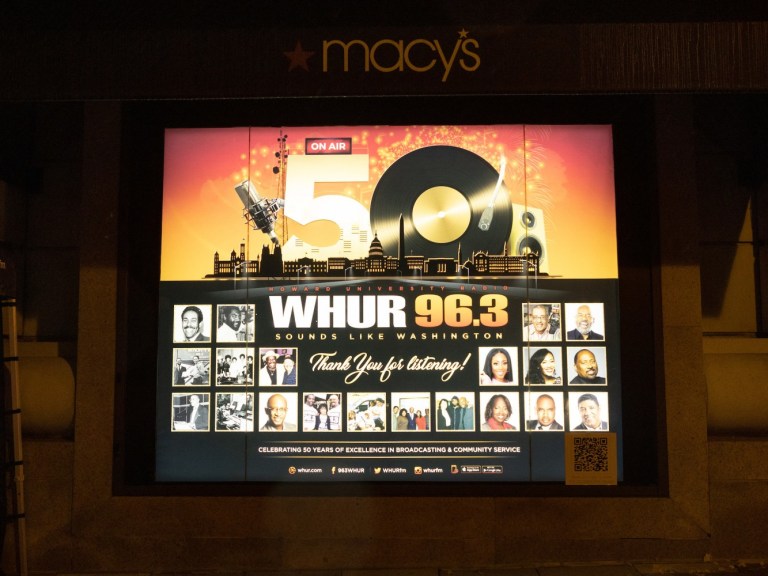 AP_MACYS_WHUR window 2021_AP Images 69