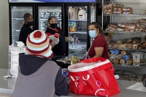 Hunger_in_America_Rising_Prices_AP Images 6