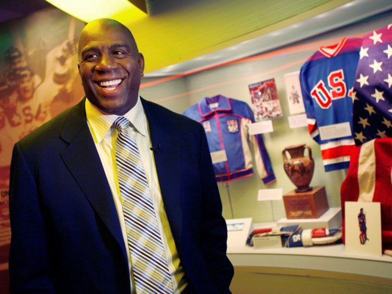 Magic_Johnson_Basketball_AP Images