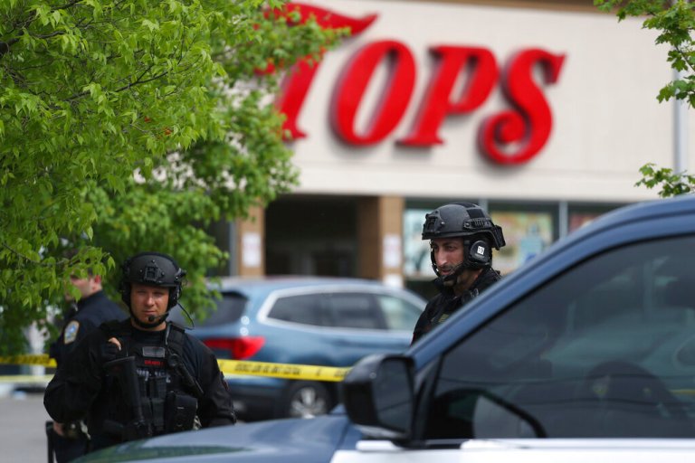 White Gunman Targets Black Shoppers at NY Supermarket