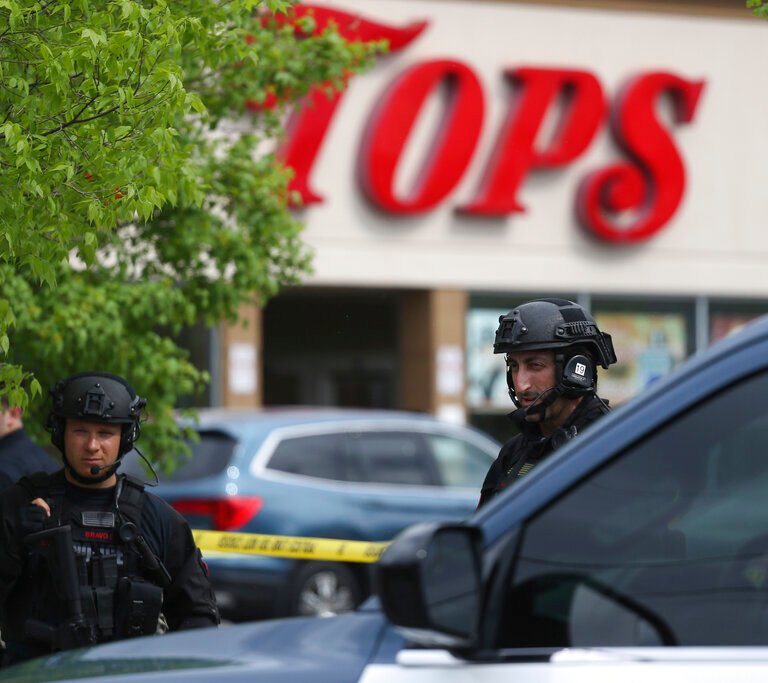 White Gunman Targets Black Shoppers at NY Supermarket