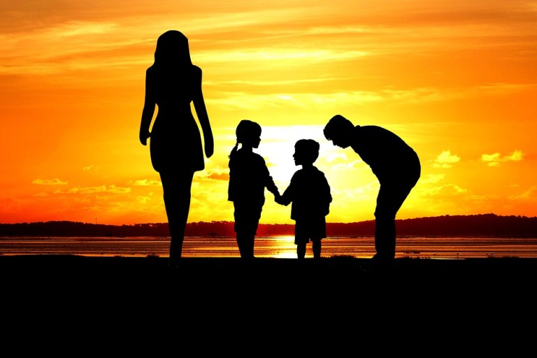 Family Travel Insurance Might Save Your 2022 Trip Budget