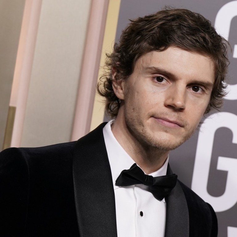Dahmer’s Victim’s Mom Slams Evan Peters