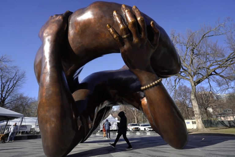 Check Out Black Twitter’s Response To ‘The Embrace’ Sculpture Of MLK And Coretta Scott King