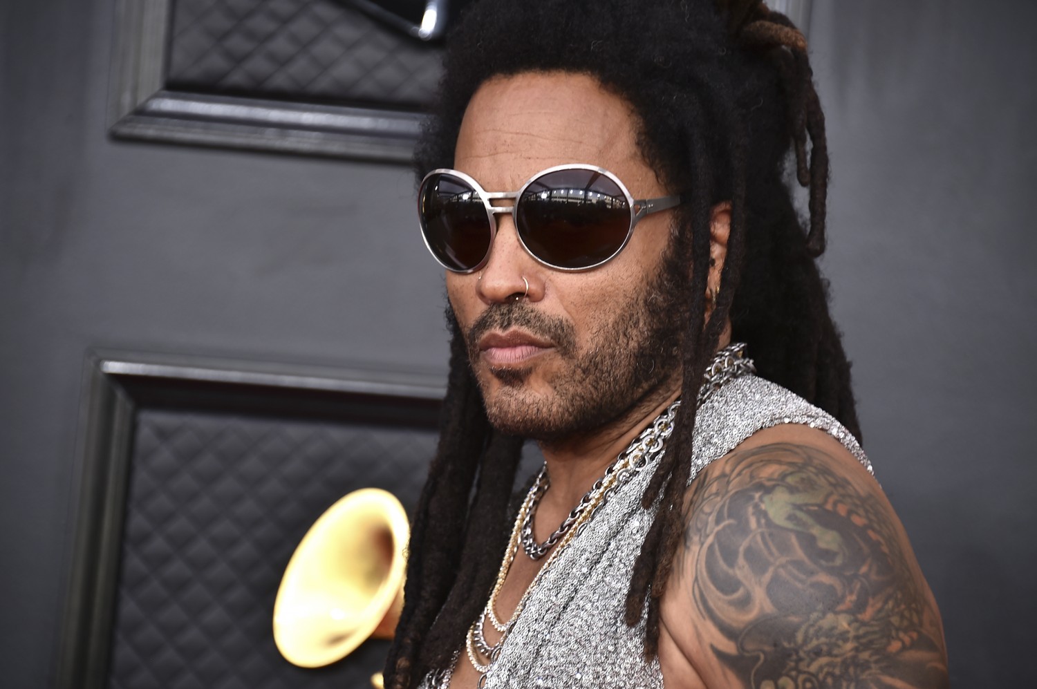 Lenny Kravitz Regrets Some Fashion Choice - WHUR 96.3 FM