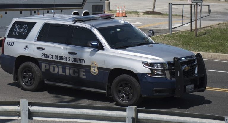 {UPDATE}VIDEO:  Prince George’s County Officer Appears Kissing On A Woman Prior To Entering Police SUV