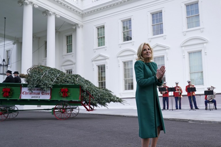White House Unveils Holiday Decor