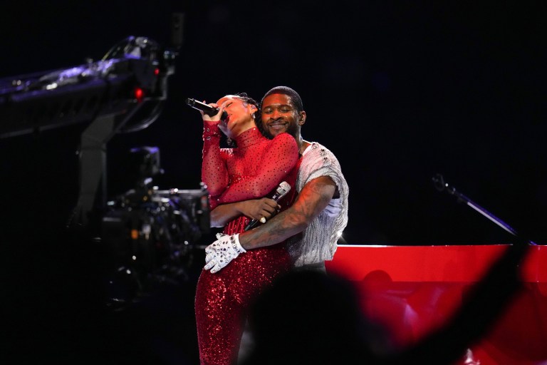 Usher Gets Married in Vegas After Epic Super Bowl Halftime Show Performance