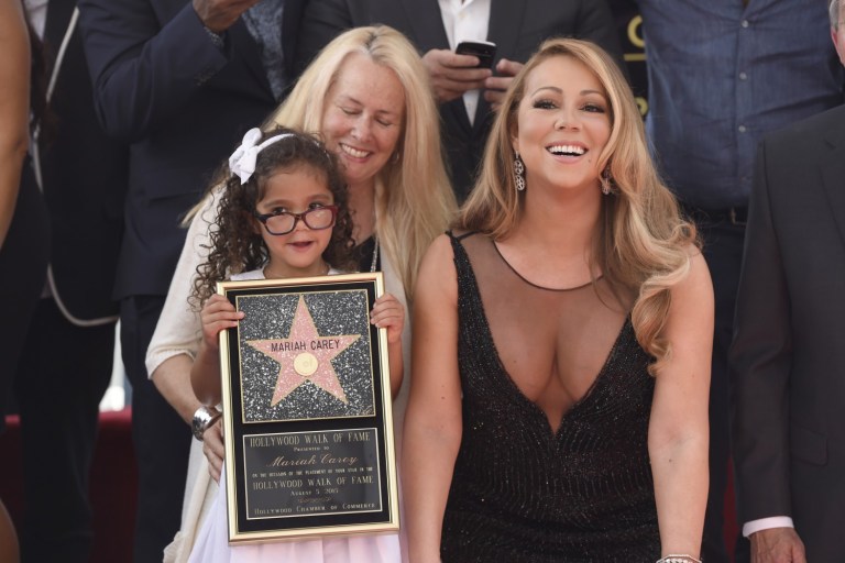 Mariah Carey Painfully Shares Her Mom And Sister Both Died On The Same Day: ‘My Heart Is Broken’