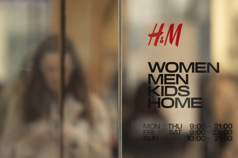 {WATCH} H&M Manager Kicks-Out Two Black Young Ladies For No Reason