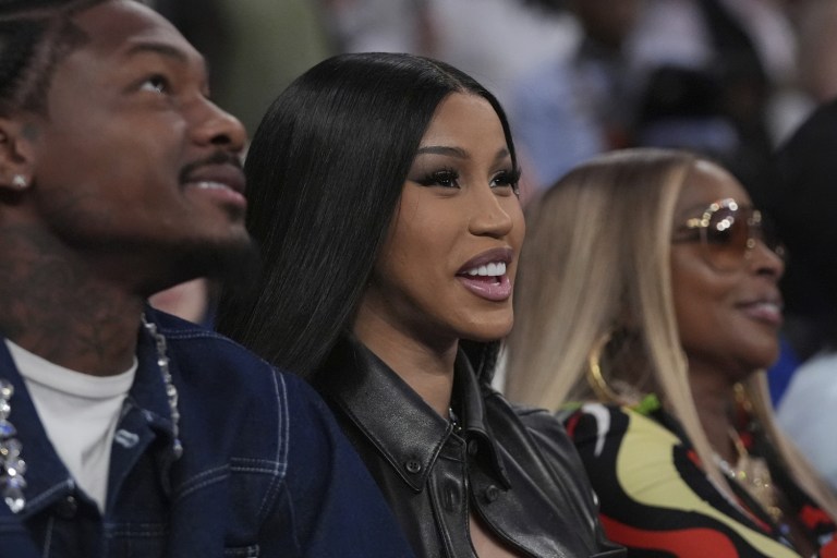Cardi B and Offset Close the Chapter, Rapper Prepares for New Album Am I the Drama?