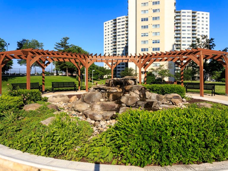 Enclave Silver Springs Apartment Gallery 1